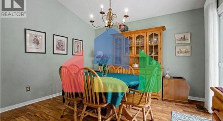 Residential - Single Family Home - Kitchener, Canada - Canada