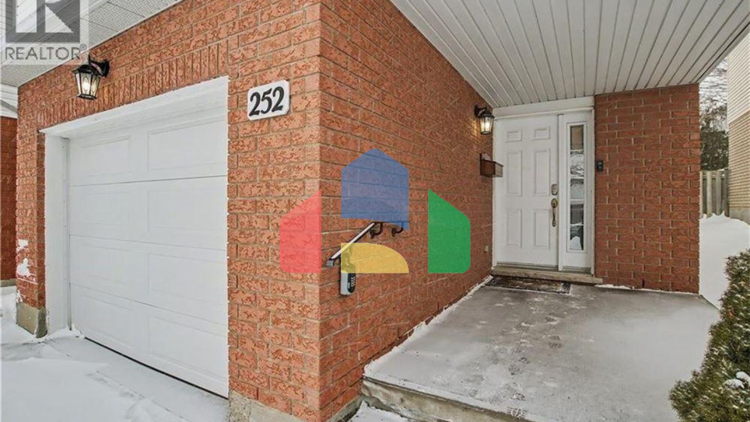 Residential - Single Family Home - Kitchener, Canada - Canada