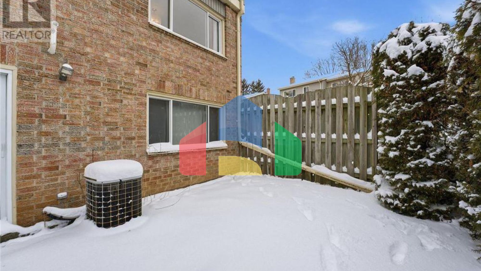 Residential - Condo/Apartment - Kitchener, Canada - Canada