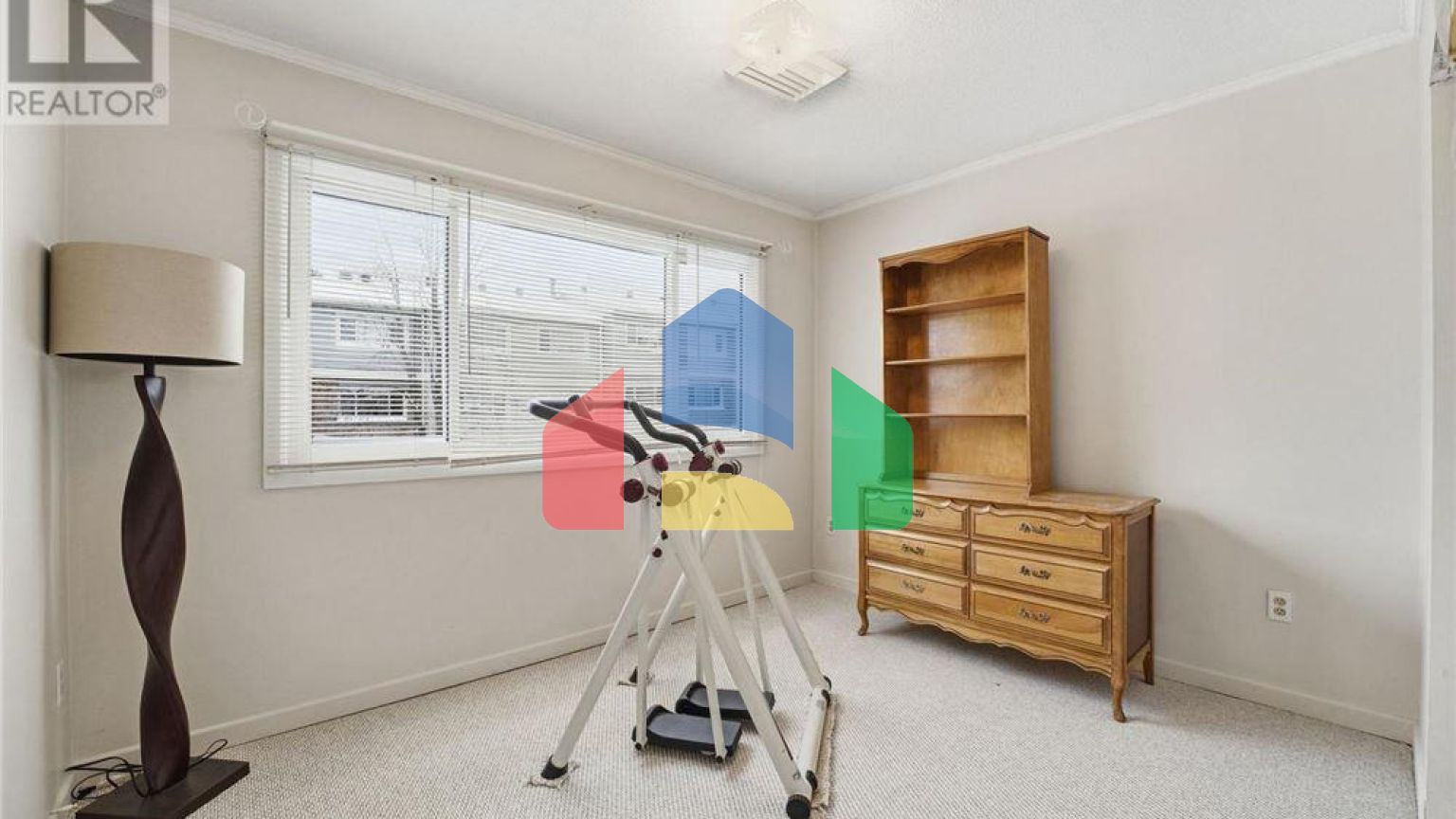 Residential - Condo/Apartment - Kitchener, Canada - Canada