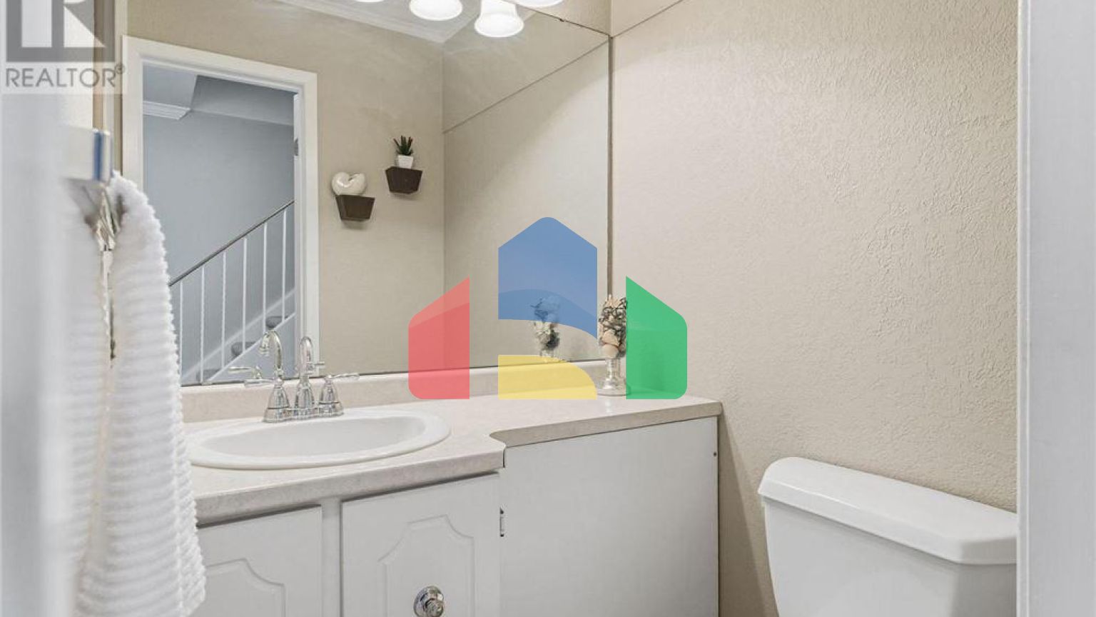 Residential - Condo/Apartment - Kitchener, Canada - Canada