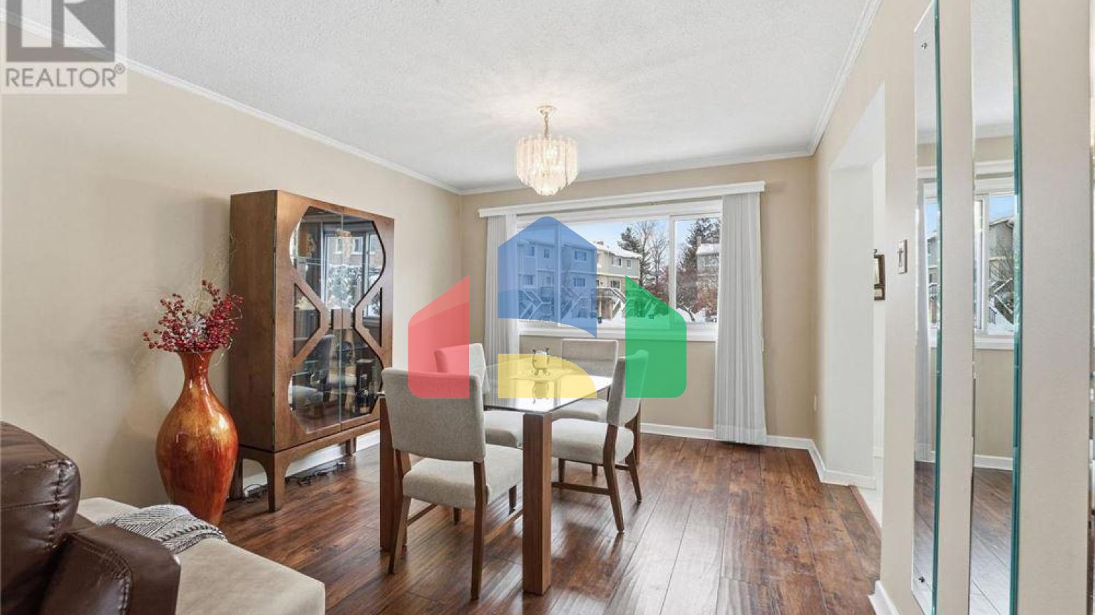 Residential - Condo/Apartment - Kitchener, Canada - Canada