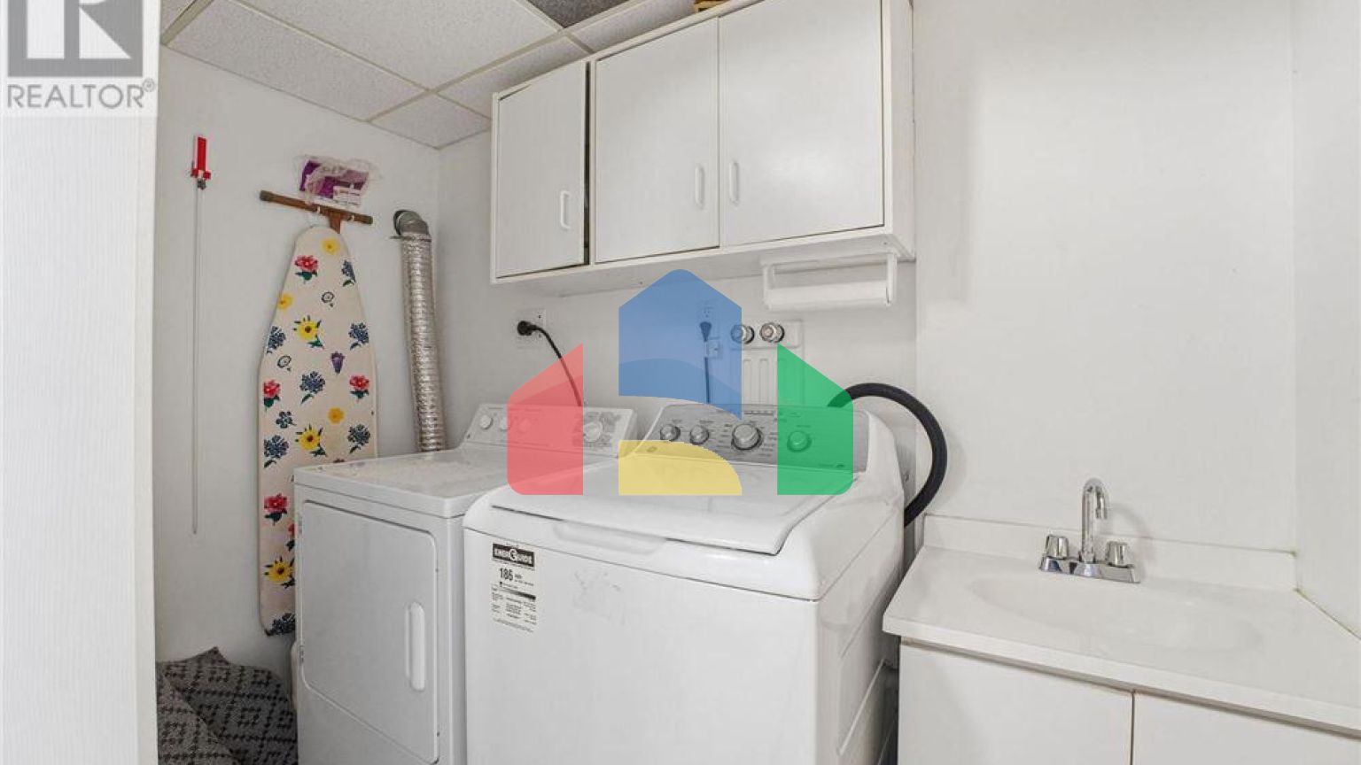 Residential - Condo/Apartment - Kitchener, Canada - Canada