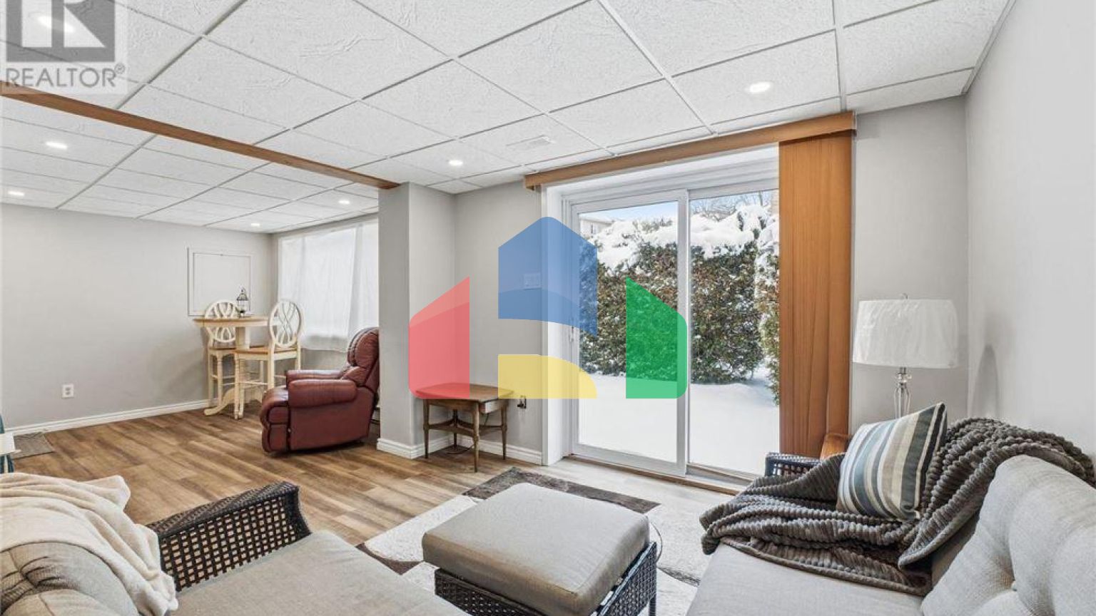 Residential - Condo/Apartment - Kitchener, Canada - Canada