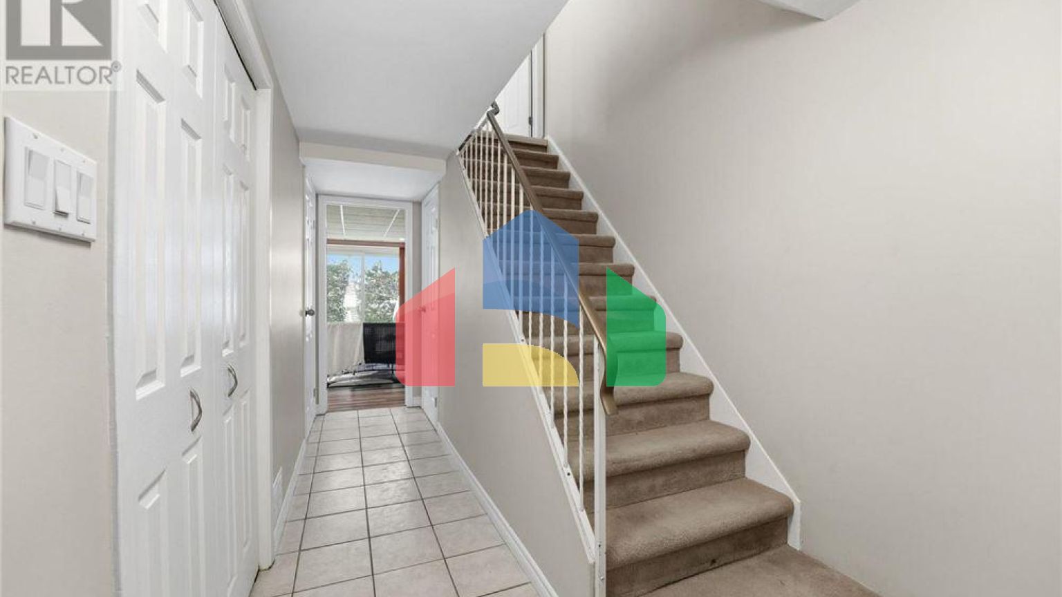 Residential - Condo/Apartment - Kitchener, Canada - Canada