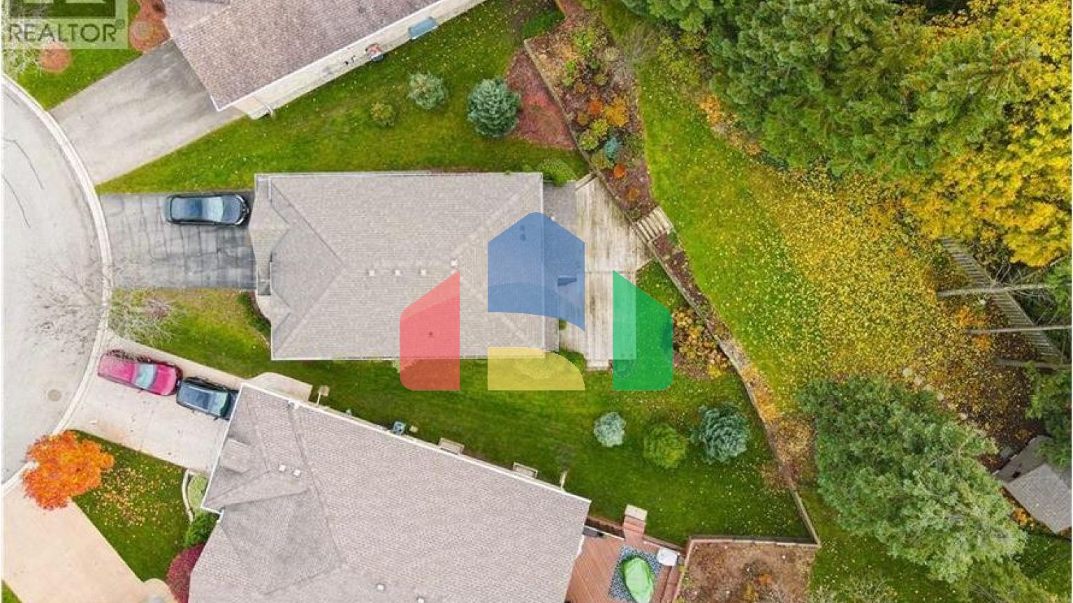 Residential - Single Family Home - Kitchener, Canada - Canada