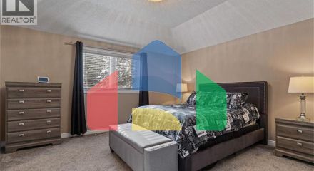 Residential - Single Family Home - Kitchener, Canada - Canada