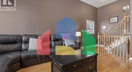 Residential - Single Family Home - Kitchener, Canada - Canada