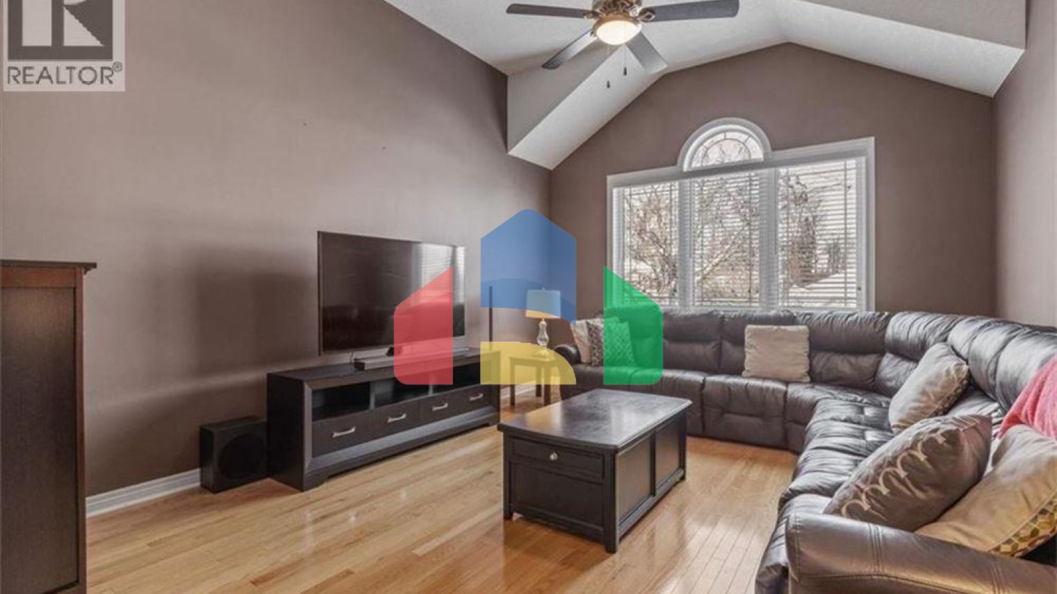 Residential - Single Family Home - Kitchener, Canada - Canada