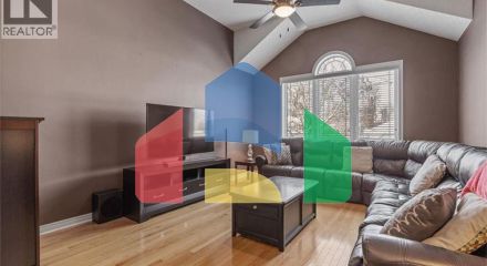 Residential - Single Family Home - Kitchener, Canada - Canada