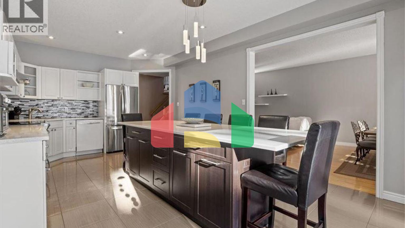 Residential - Single Family Home - Kitchener, Canada - Canada