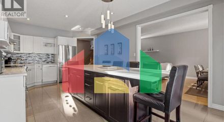 Residential - Single Family Home - Kitchener, Canada - Canada