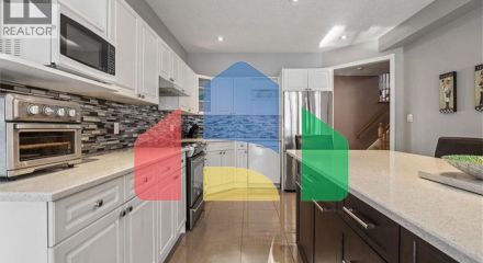 Residential - Single Family Home - Kitchener, Canada - Canada