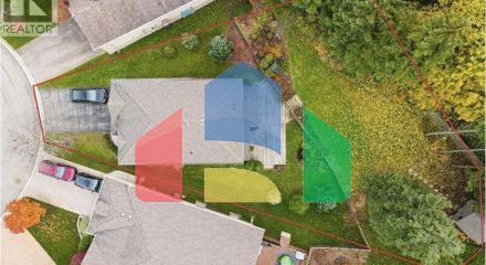 Residential - Single Family Home - Kitchener, Canada - Canada