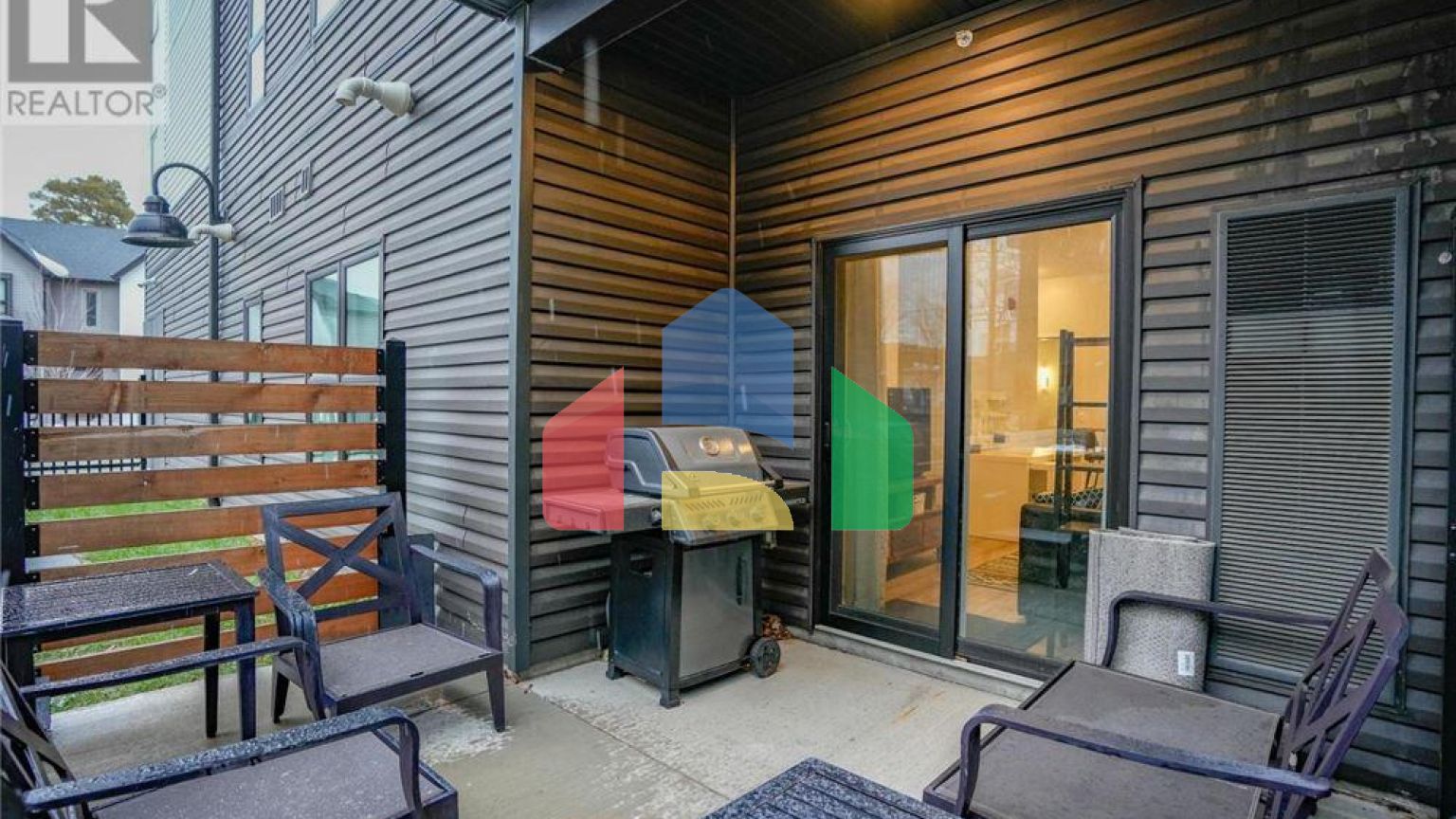 Residential - Condo/Apartment - Kitchener, Canada - Canada