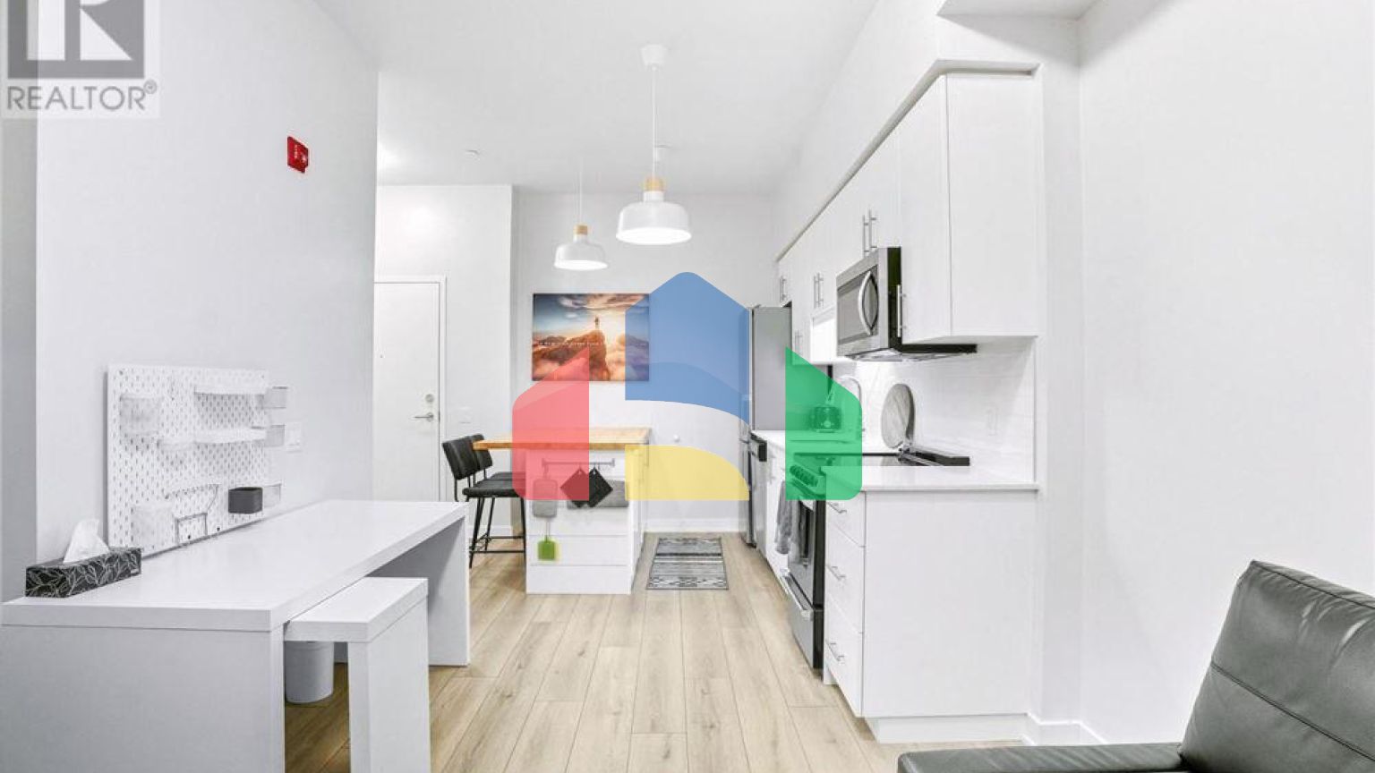 Residential - Condo/Apartment - Kitchener, Canada - Canada