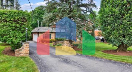 Residential - Single Family Home - Kitchener, Canada - Canada