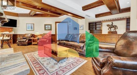 Residential - Single Family Home - Kitchener, Canada - Canada