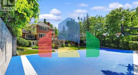 Residential - Single Family Home - Kitchener, Canada - Canada