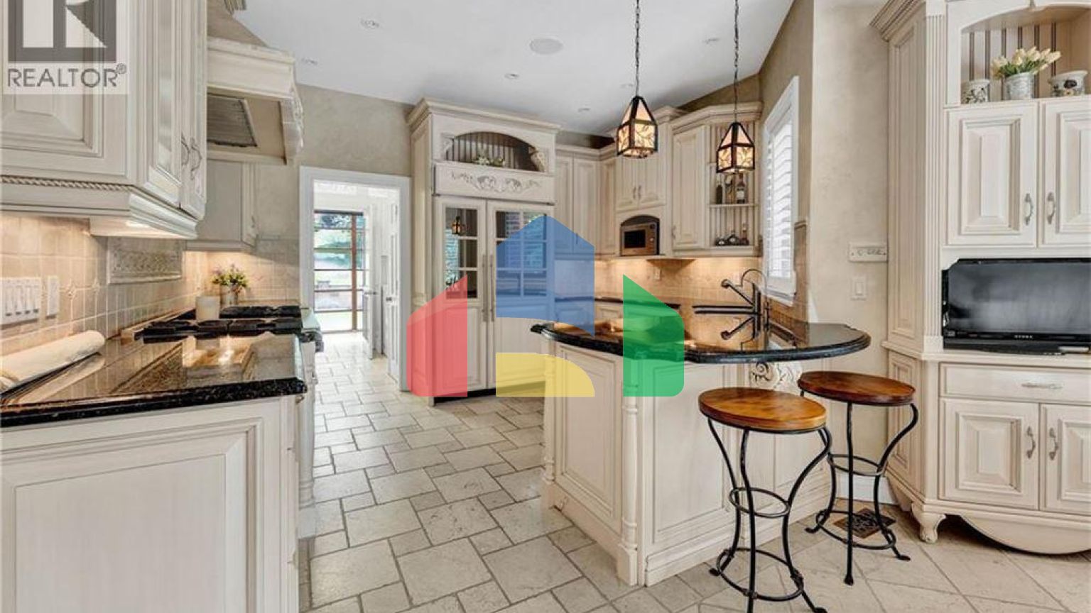 Residential - Single Family Home - Kitchener, Canada - Canada