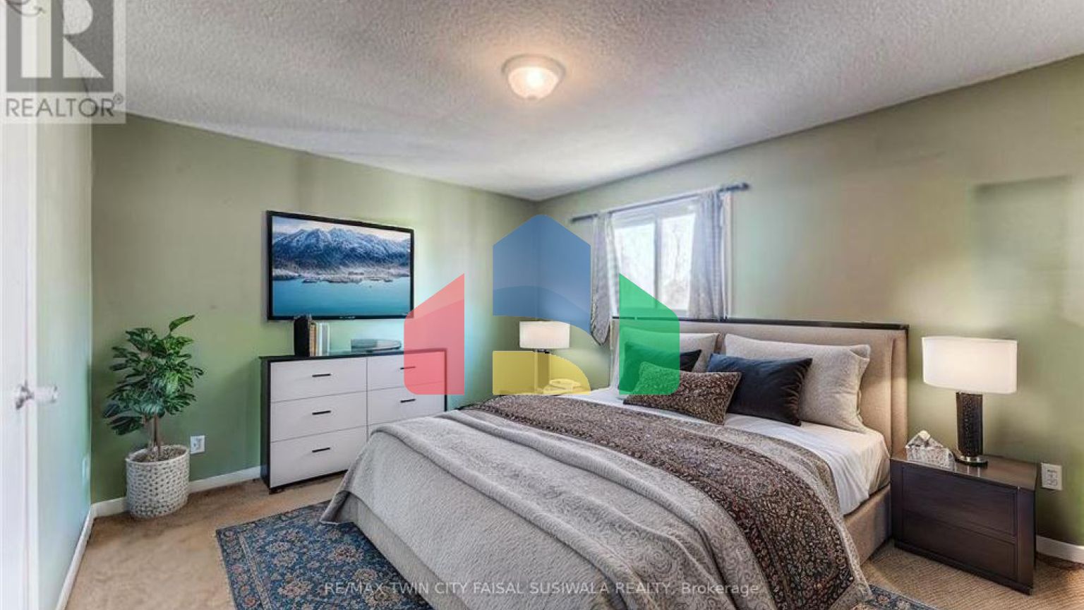 Residential - Condo/Apartment - Kitchener, Canada - Canada