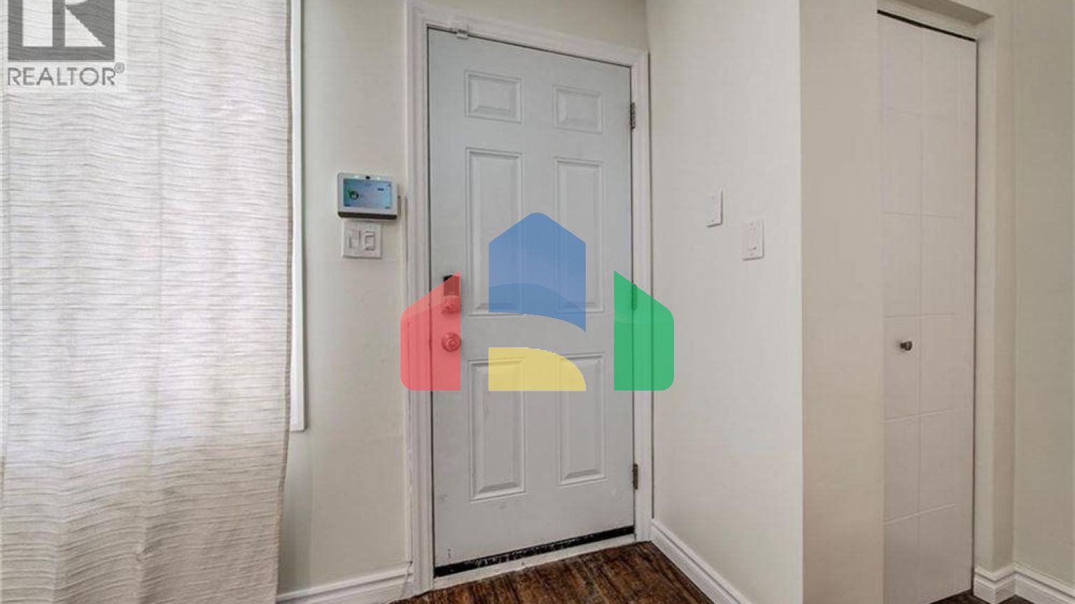 Residential - Condo/Apartment - Kitchener, Canada - Canada