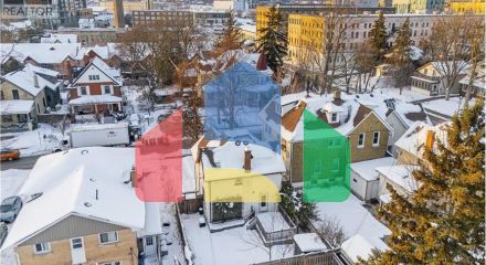 Residential - Single Family Home - Kitchener, Canada - Canada