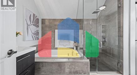 Residential - Single Family Home - Kitchener, Canada - Canada