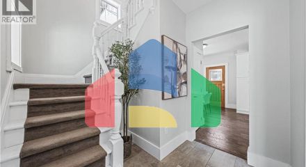 Residential - Single Family Home - Kitchener, Canada - Canada