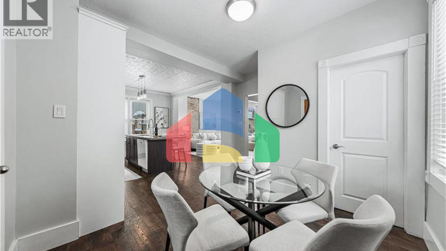 Residential - Single Family Home - Kitchener, Canada - Canada