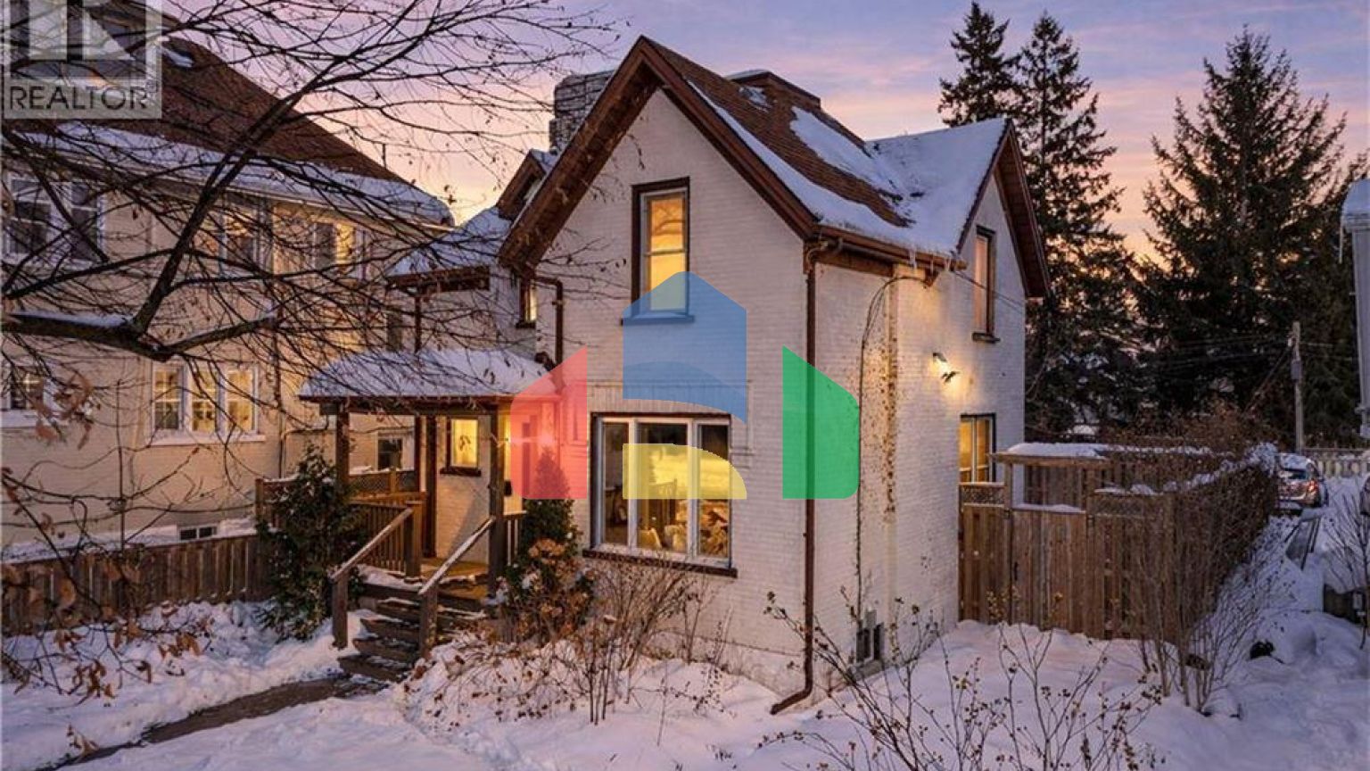 Residential - Single Family Home - Kitchener, Canada - Canada