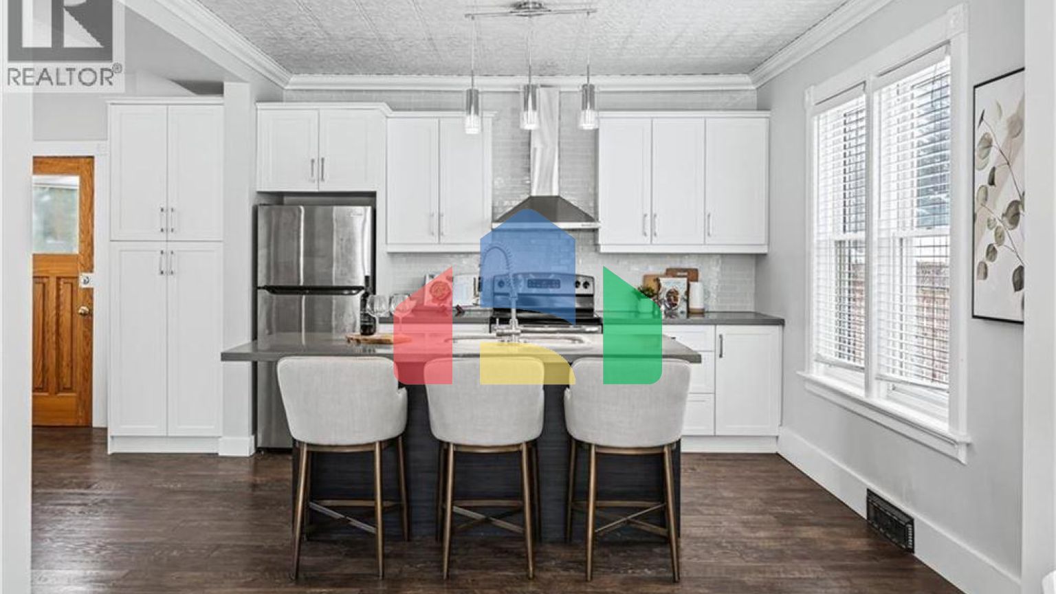 Residential - Single Family Home - Kitchener, Canada - Canada