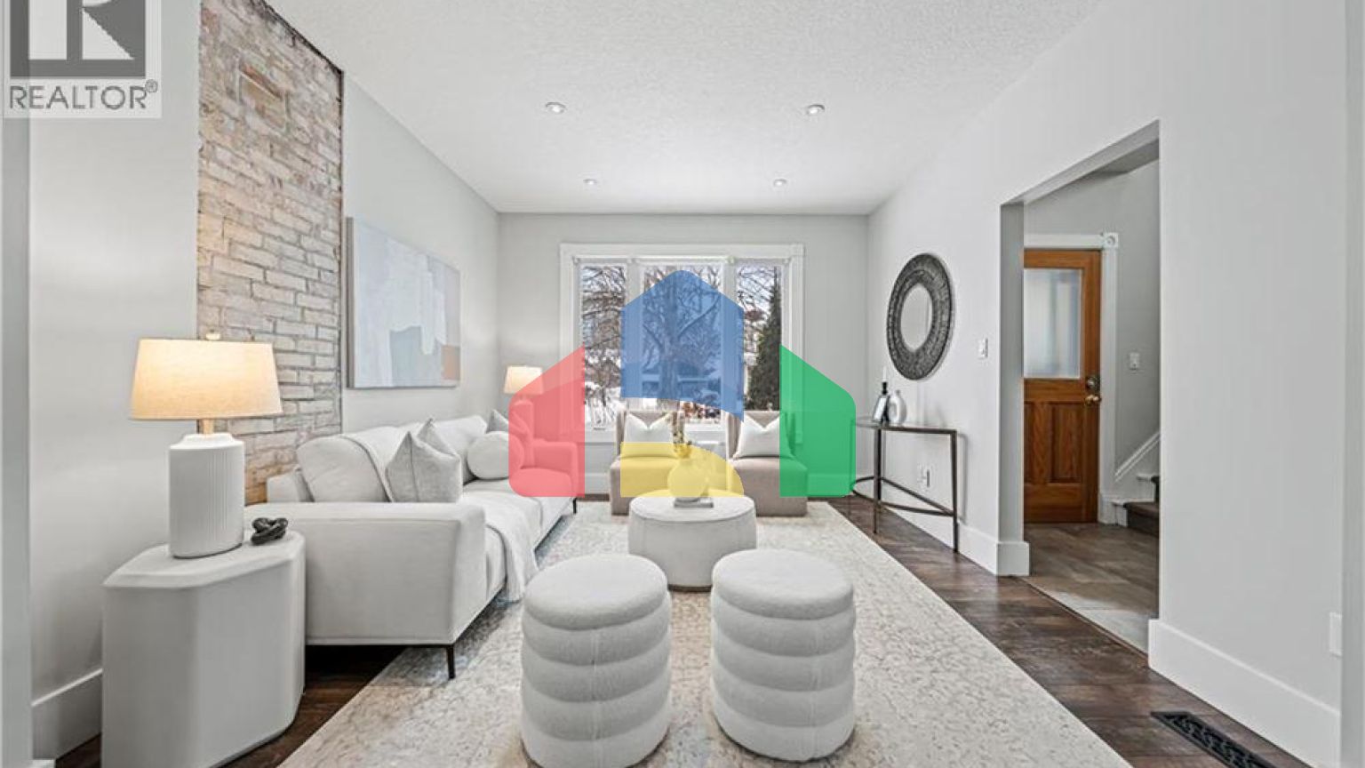 Residential - Single Family Home - Kitchener, Canada - Canada