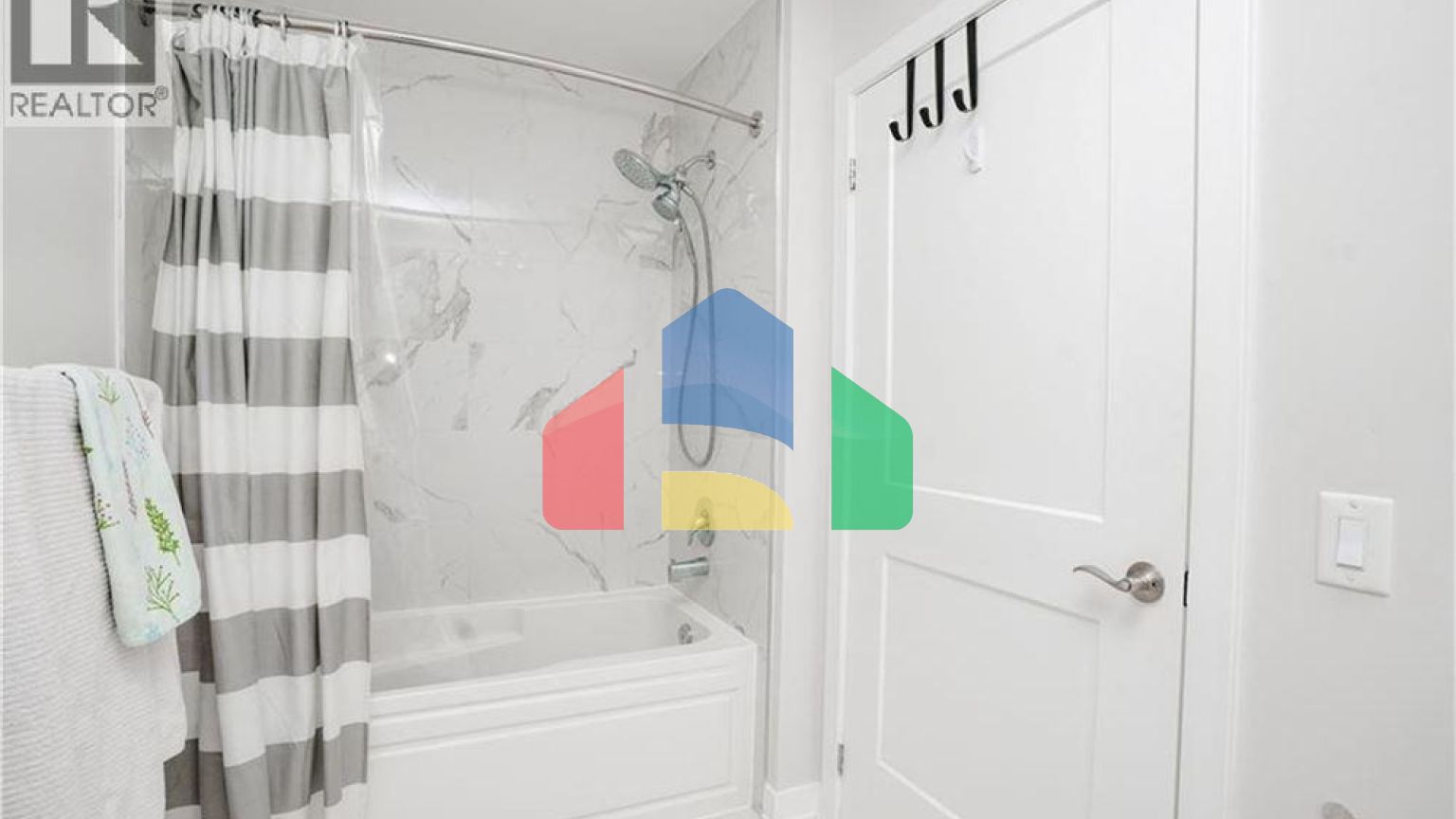 Residential - Condo/Apartment - Kitchener, Canada - Canada