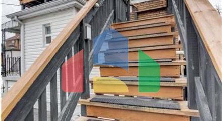 Residential - Single Family Home - Kitchener, Canada - Canada