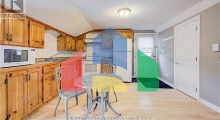 Residential - Single Family Home - Kitchener, Canada - Canada