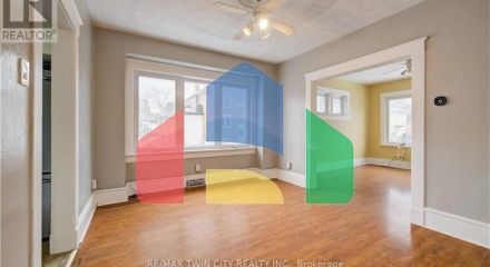 Residential - Single Family Home - Kitchener, Canada - Canada