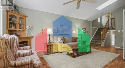 Residential - Single Family Home - Kitchener, Canada - Canada