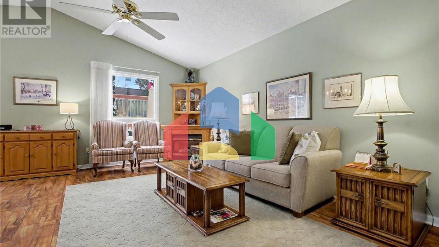 Residential - Single Family Home - Kitchener, Canada - Canada