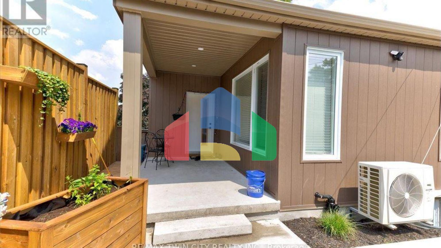 Residential - Multi-Family - Kitchener, Canada - Canada