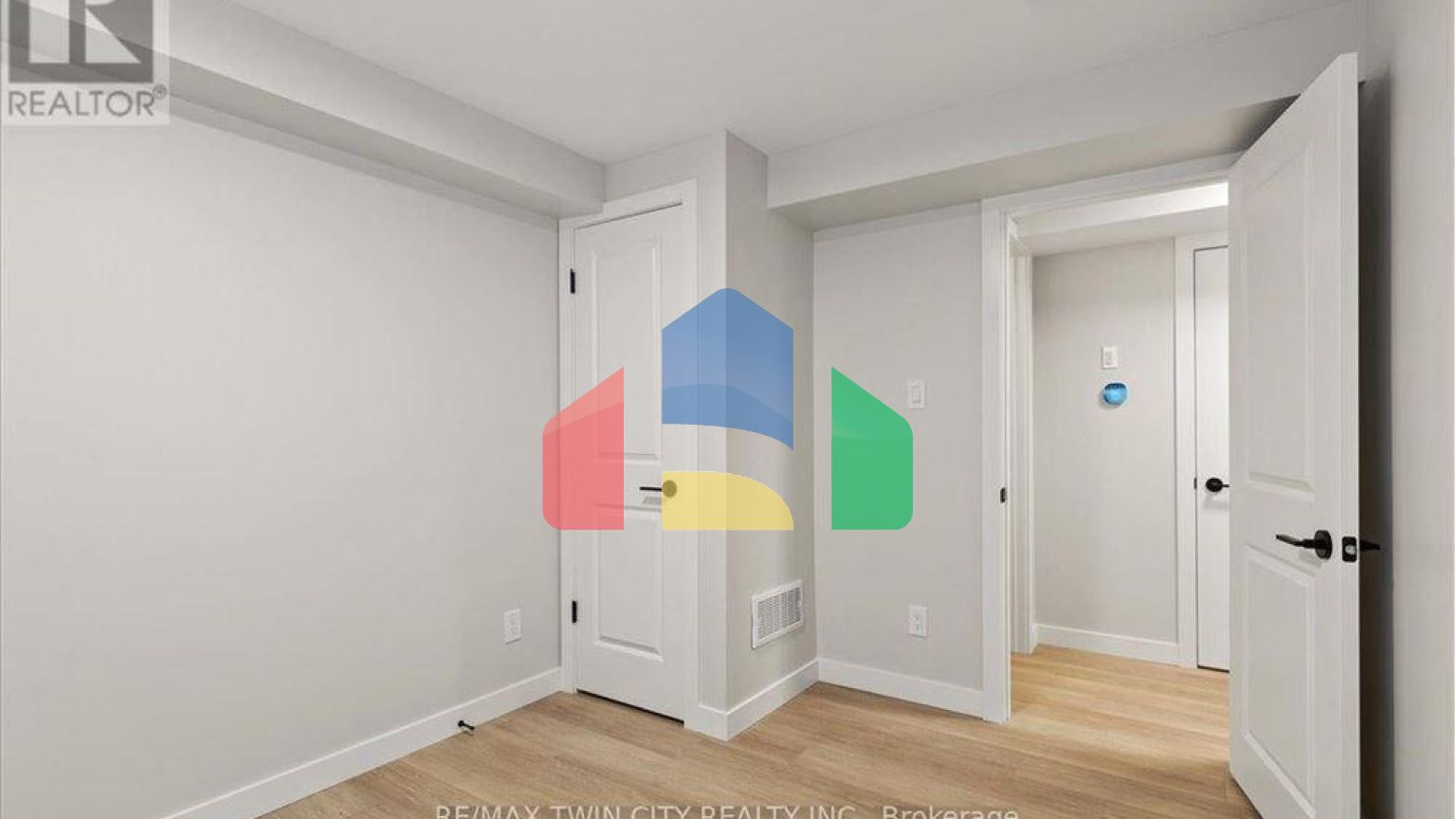 Residential - Multi-Family - Kitchener, Canada - Canada