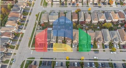 Residential - Single Family Home - Kitchener, Canada - Canada