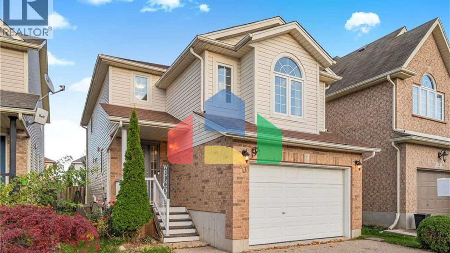 Residential - Single Family Home - Kitchener, Canada - Canada