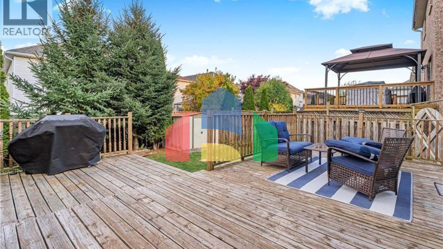 Residential - Single Family Home - Kitchener, Canada - Canada