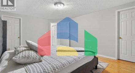 Residential - Single Family Home - Kitchener, Canada - Canada