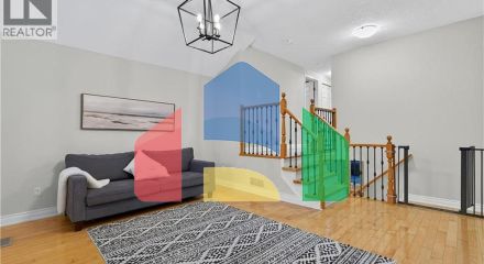 Residential - Single Family Home - Kitchener, Canada - Canada