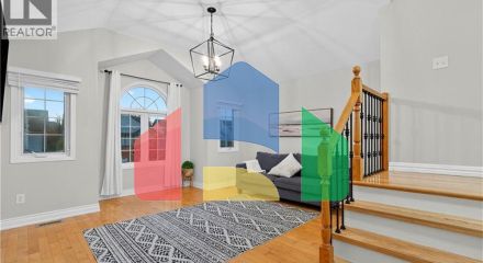 Residential - Single Family Home - Kitchener, Canada - Canada