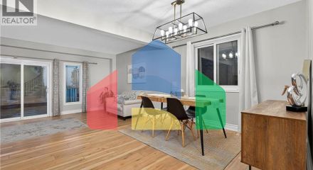 Residential - Single Family Home - Kitchener, Canada - Canada