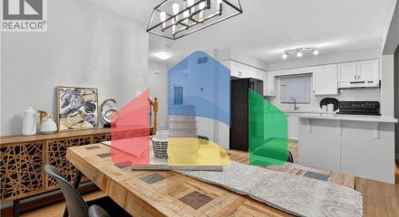 Residential - Single Family Home - Kitchener, Canada - Canada