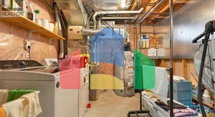 Residential - Single Family Home - Kitchener, Canada - Canada